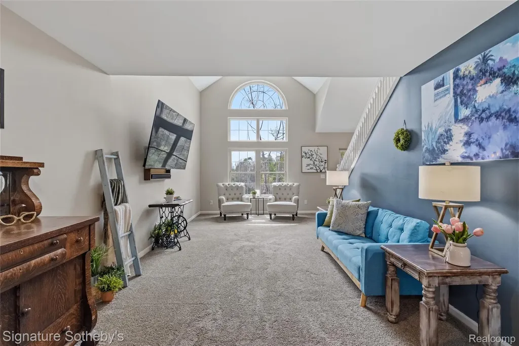601 Village Lane Milford Village MI 48381
