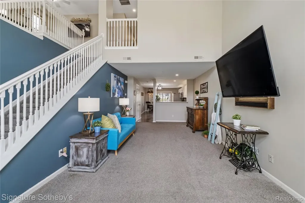 601 Village Lane Milford Village MI 48381