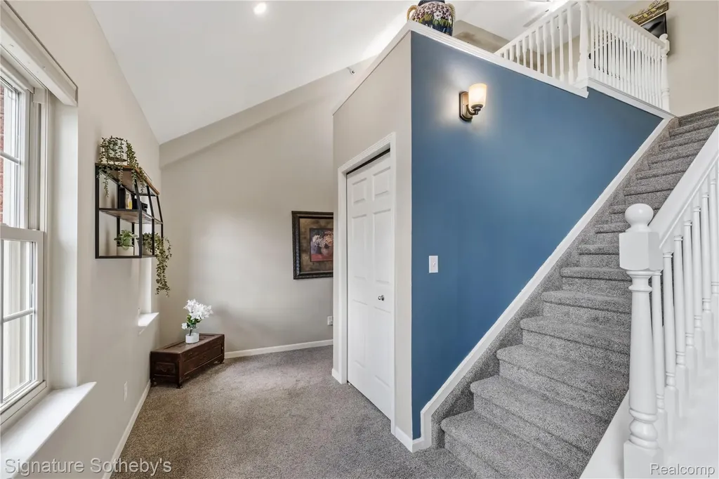 601 Village Lane Milford Village MI 48381