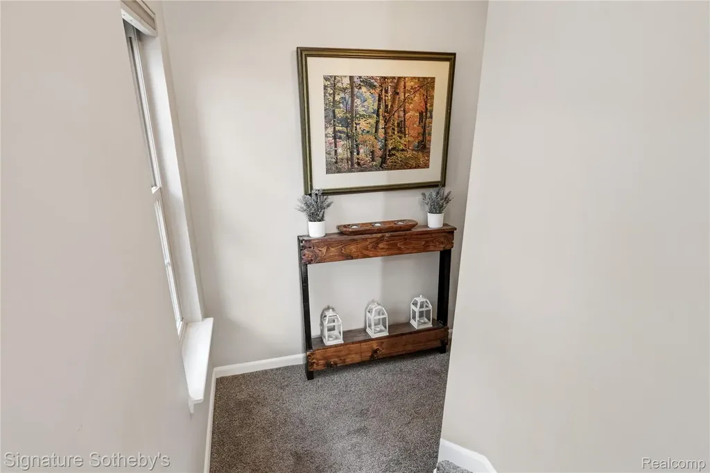601 Village Lane Milford Village MI 48381