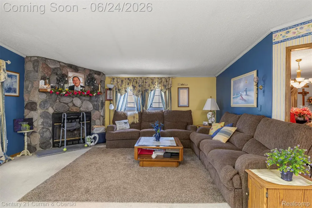 14142 Wilson Drive Wilson Plymouth City MI 48170