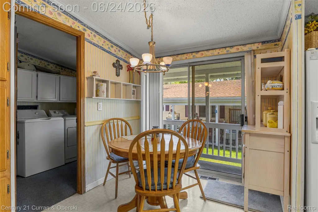 14142 Wilson Drive Wilson Plymouth City MI 48170