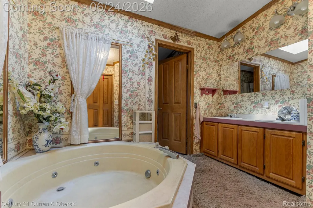 14142 Wilson Drive Wilson Plymouth City MI 48170