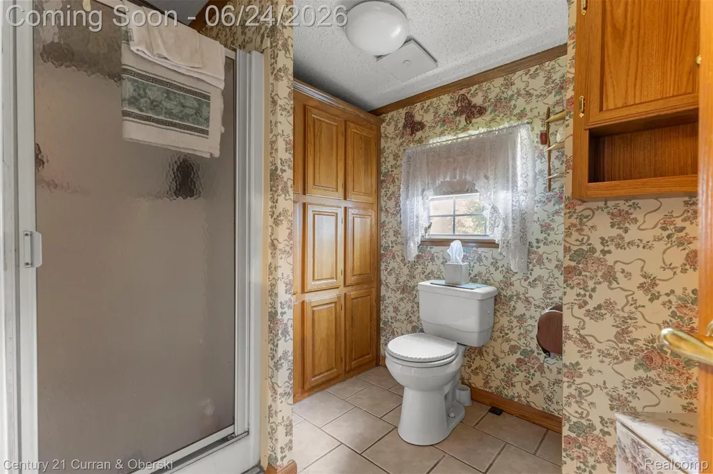 14142 Wilson Drive Wilson Plymouth City MI 48170