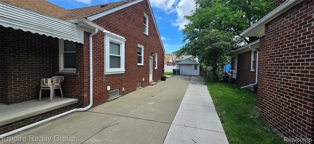 6130 Oakman Boulevard Dearborn City MI 48126