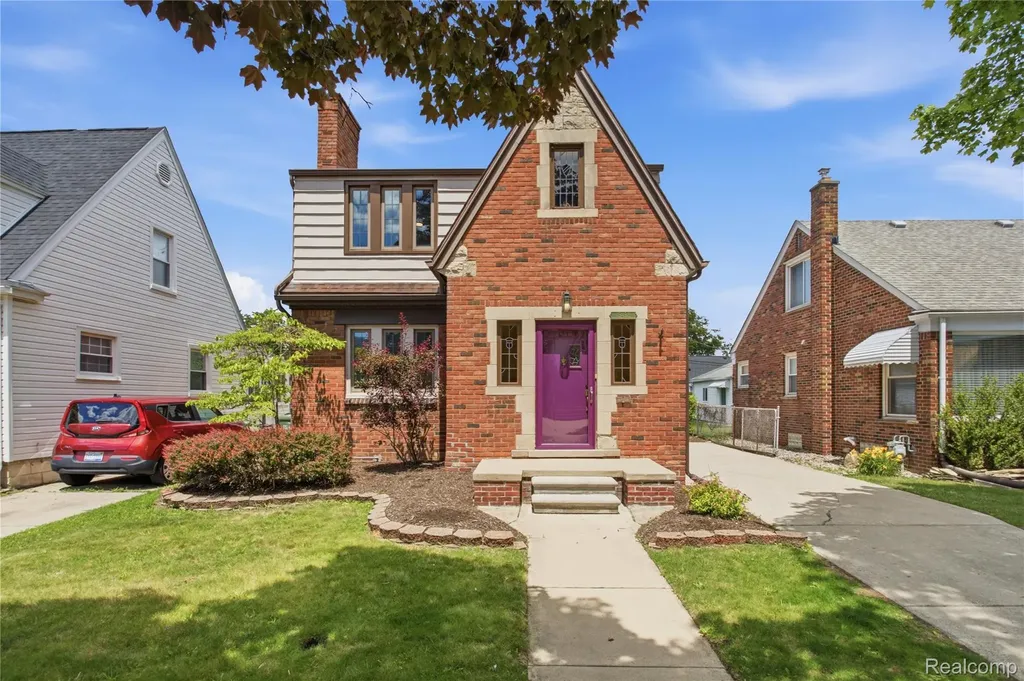 15422 Regina Avenue Allen Park City MI 48101