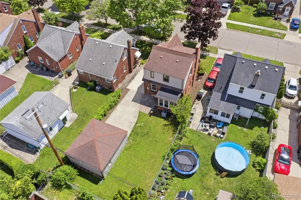 15422 Regina Avenue Allen Park City MI 48101