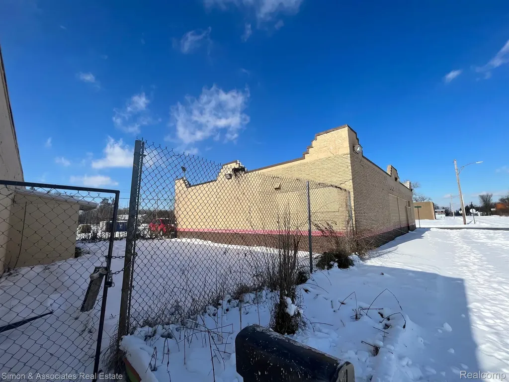 3710 Harrison Street Inkster City MI 48141