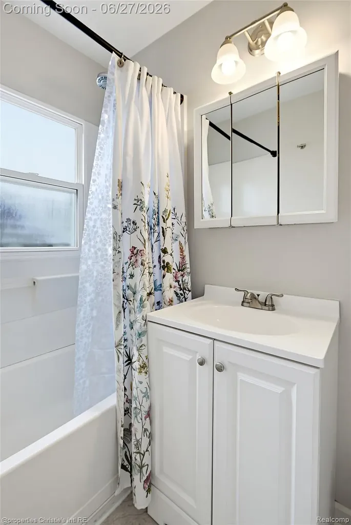 22436 Furton Street St. Clair Shores City MI 48082