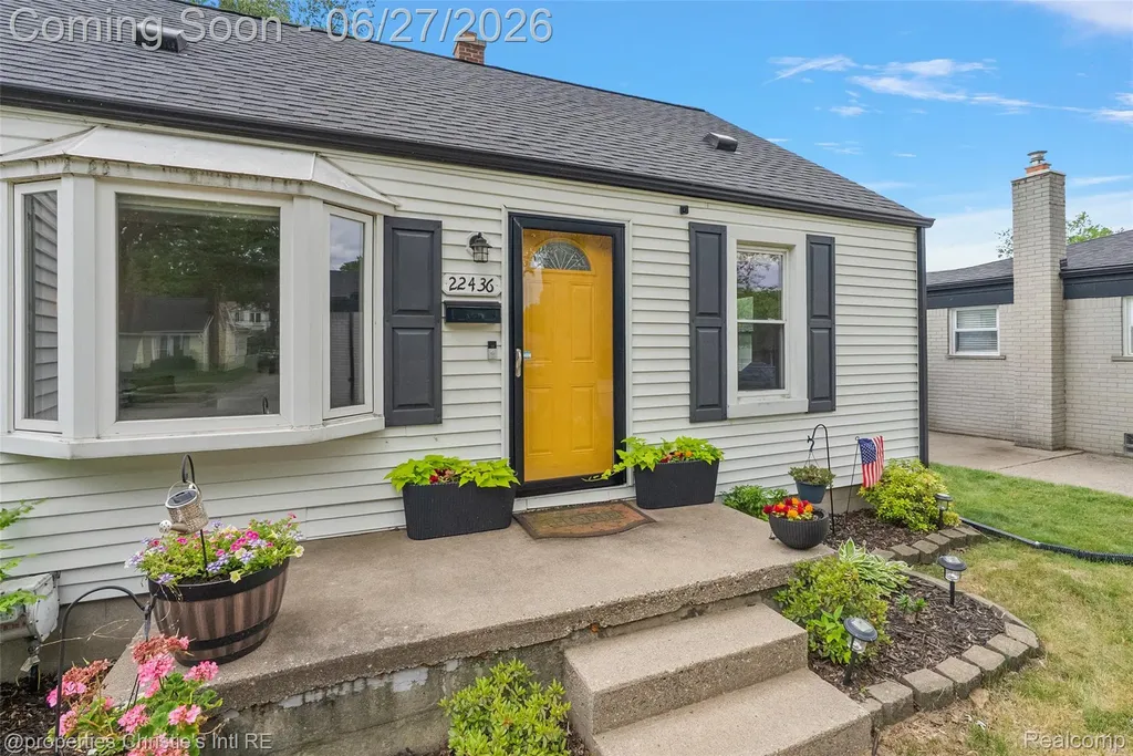 22436 Furton Street St. Clair Shores City MI 48082