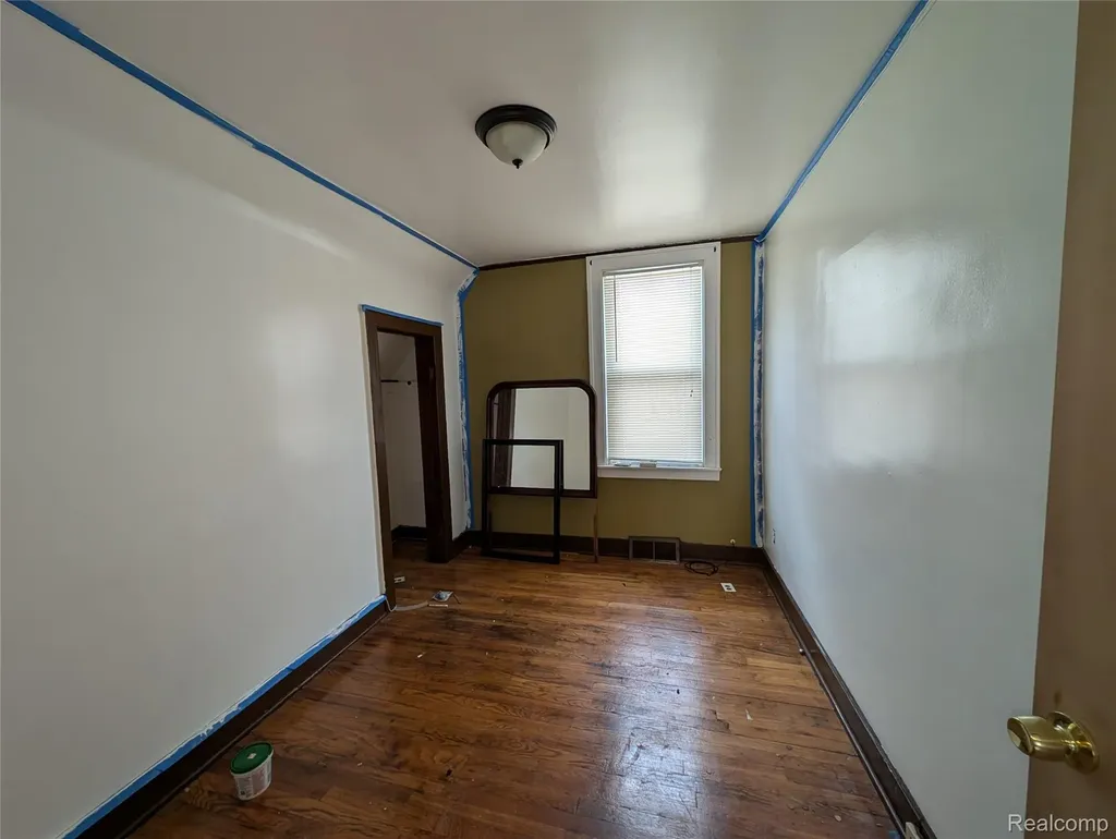 16182 Muirland Detroit City MI 48221