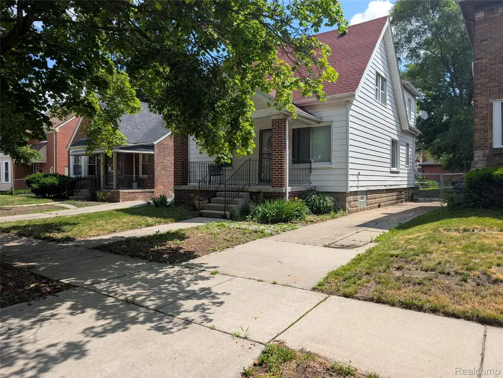 16182 Muirland Detroit City MI 48221