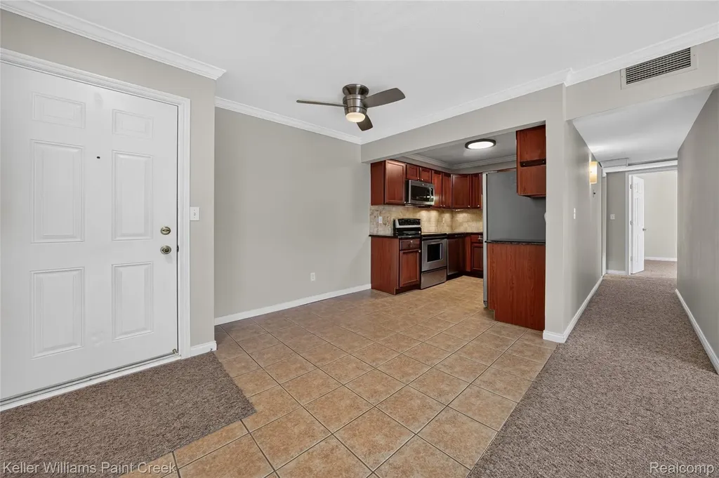2309 Walton Boulevard Rochester Hills City MI 48309