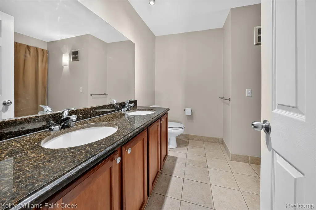 2309 Walton Boulevard Rochester Hills City MI 48309
