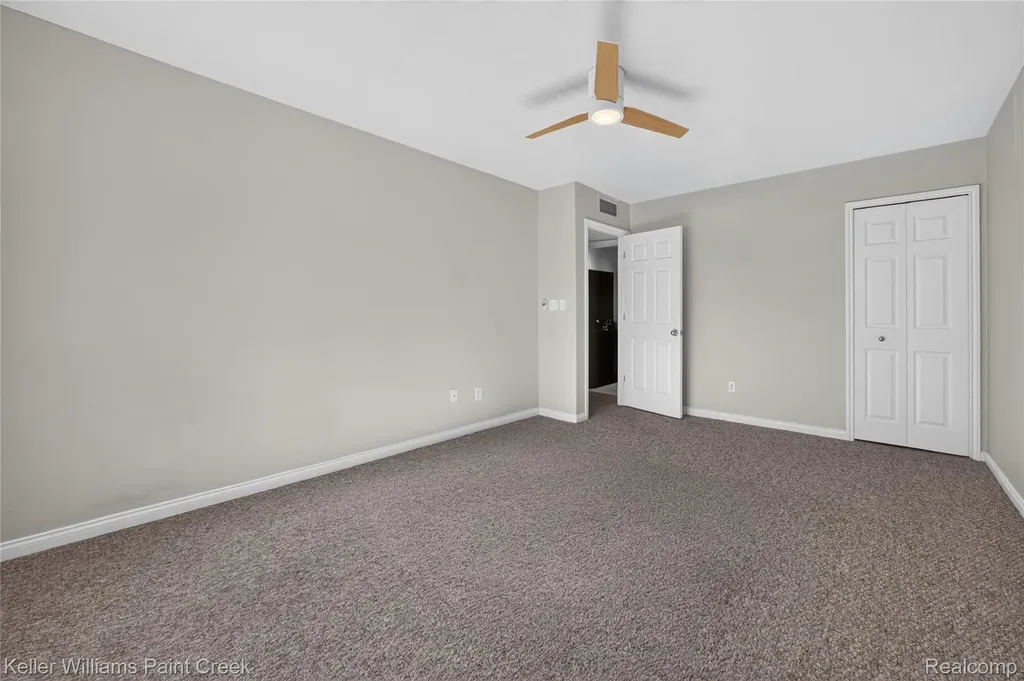 2309 Walton Boulevard Rochester Hills City MI 48309