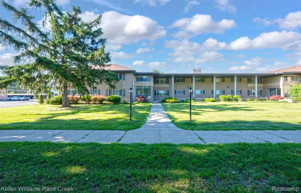 2309 Walton Boulevard Rochester Hills City MI 48309