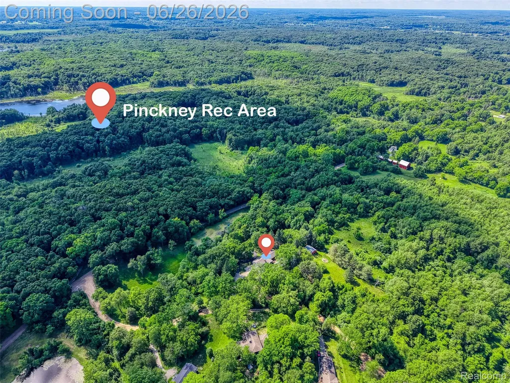 4200 Angels Pass Putnam Township MI 48169