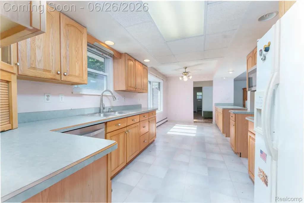 4200 Angels Pass Putnam Township MI 48169