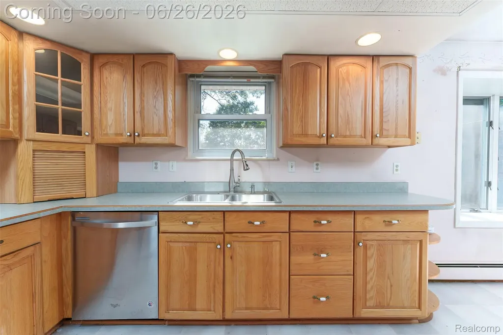 4200 Angels Pass Putnam Township MI 48169