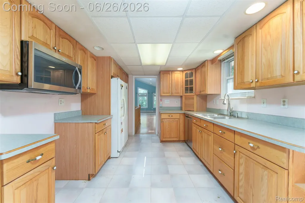 4200 Angels Pass Putnam Township MI 48169