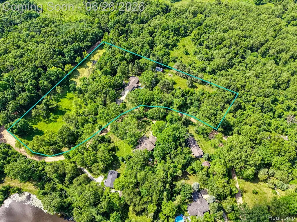4200 Angels Pass Putnam Township MI 48169