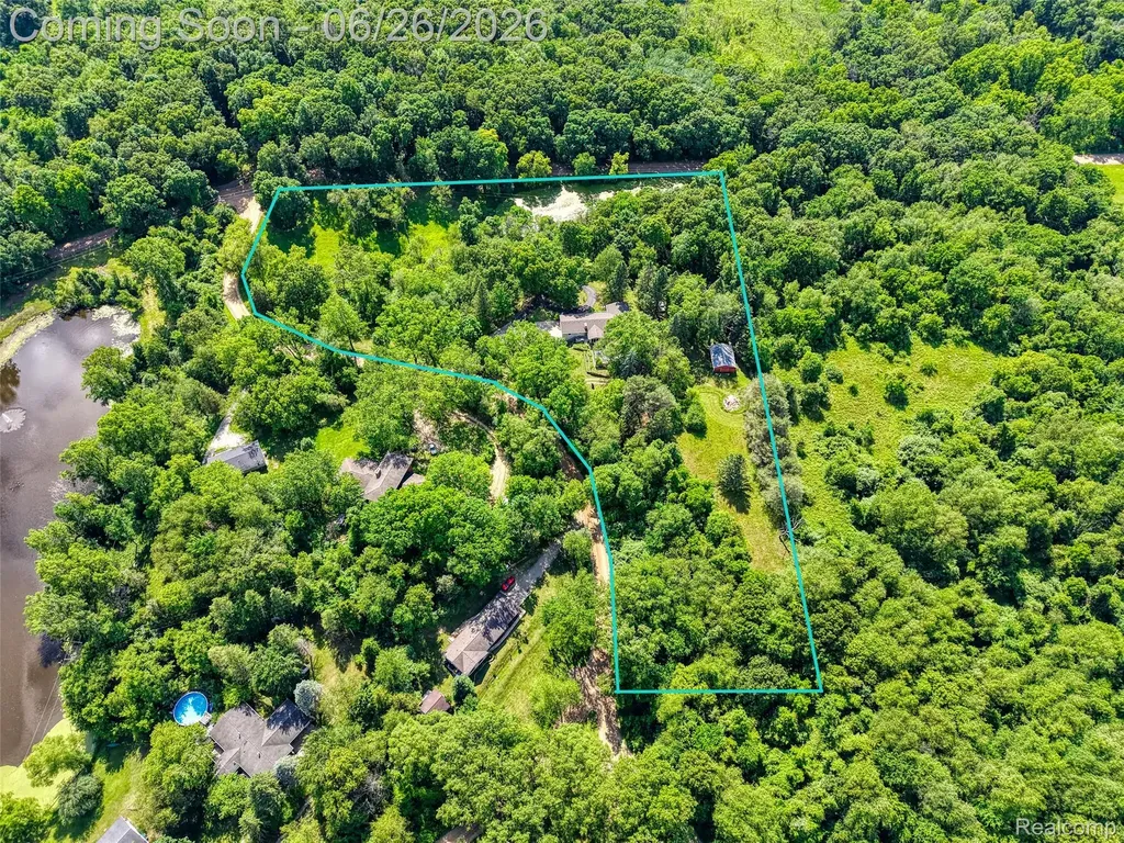 4200 Angels Pass Putnam Township MI 48169
