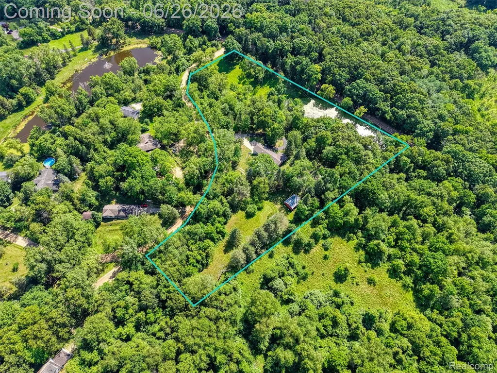 4200 Angels Pass Putnam Township MI 48169