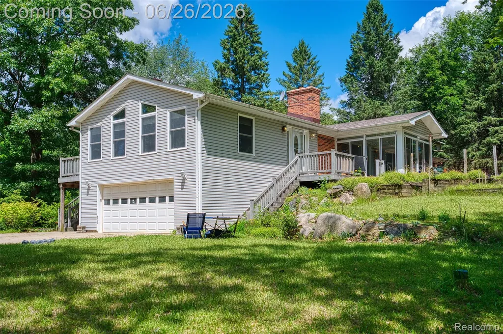 4200 Angels Pass Putnam Township MI 48169