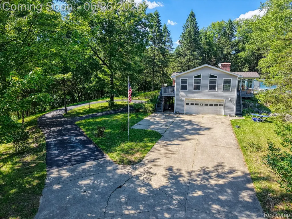 4200 Angels Pass Putnam Township MI 48169