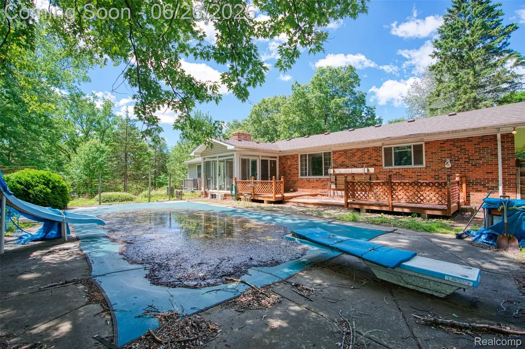 4200 Angels Pass Putnam Township MI 48169