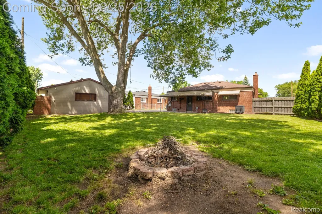 33135 Alvin Street Garden City City MI 48135