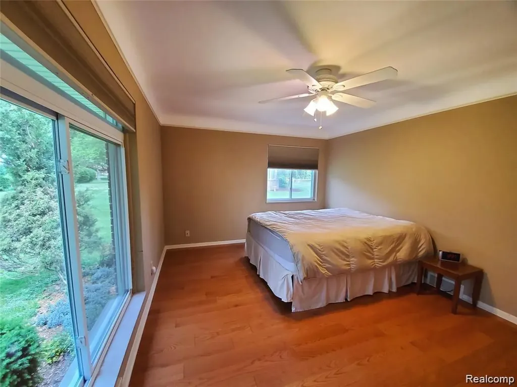 7124 Elmwood Drive Grand Blanc Charter Township MI 48439