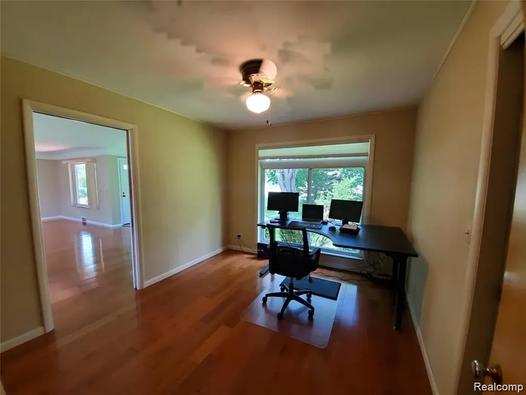 7124 Elmwood Drive Grand Blanc Charter Township MI 48439