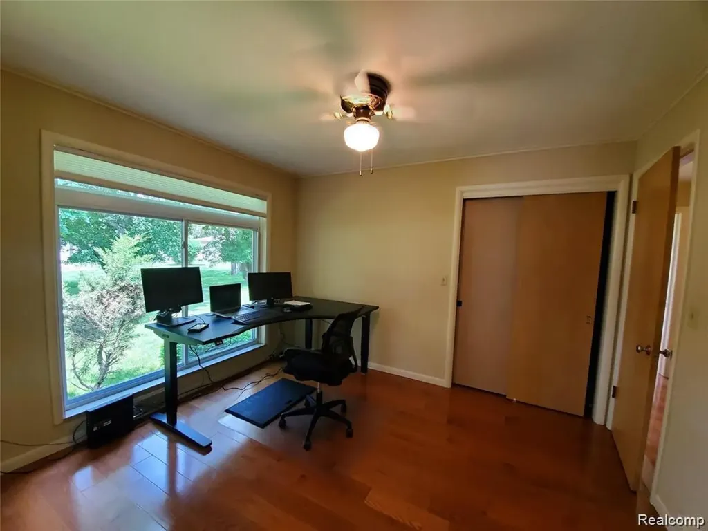 7124 Elmwood Drive Grand Blanc Charter Township MI 48439