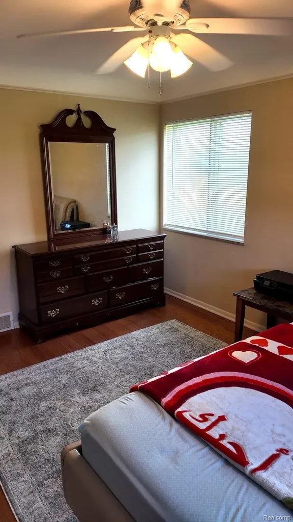 7124 Elmwood Drive Grand Blanc Charter Township MI 48439