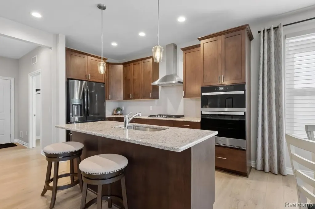 3716 Chatham Place Brighton Township MI 48114