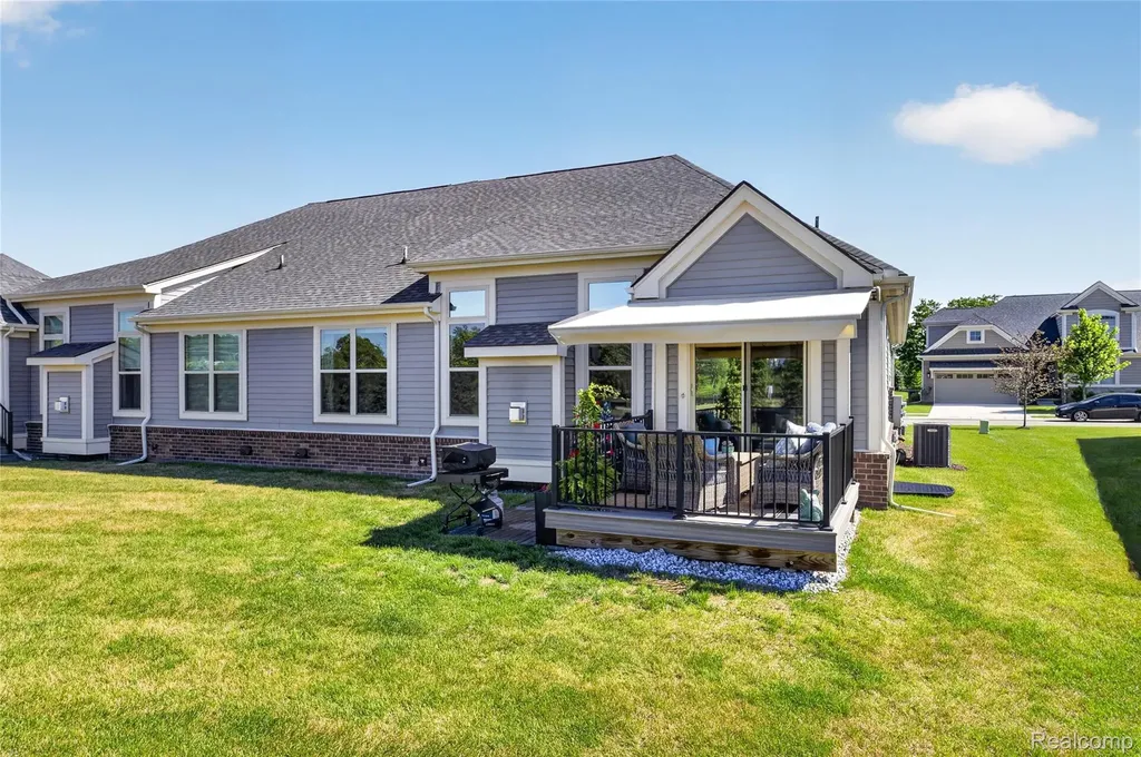 3716 Chatham Place Brighton Township MI 48114