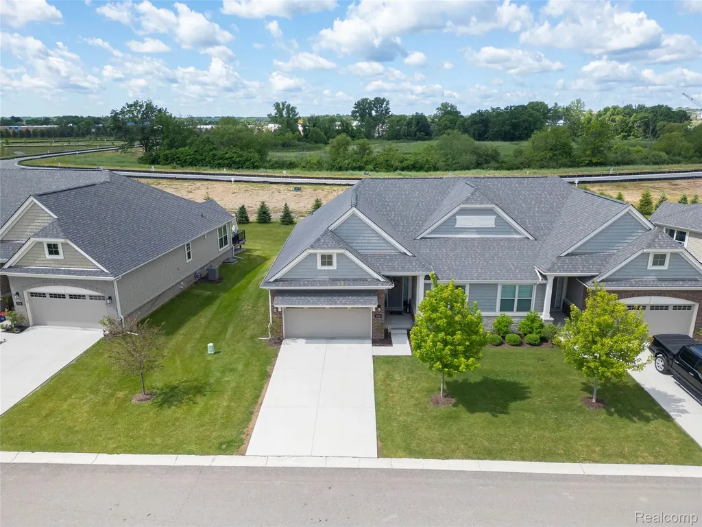 3716 Chatham Place Brighton Township MI 48114