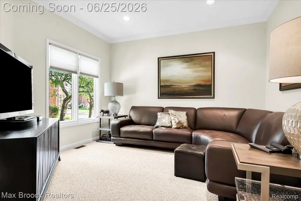 7330 Crackling Creek Circle West Bloomfield Charter Township MI 48322