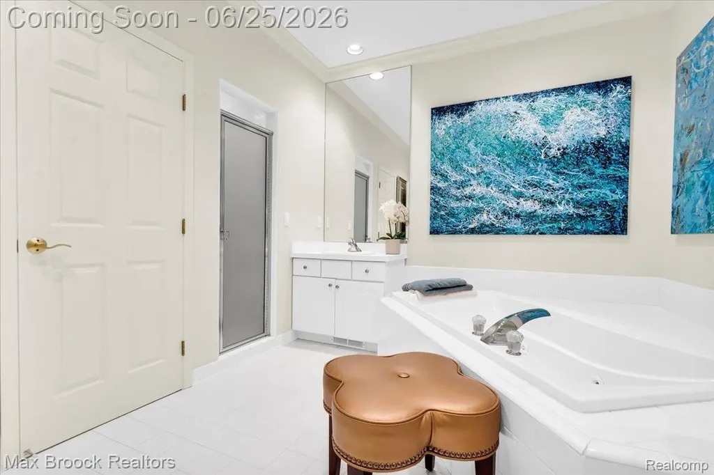 7330 Crackling Creek Circle West Bloomfield Charter Township MI 48322