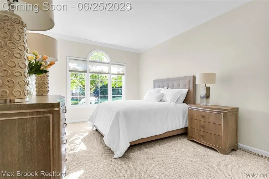 7330 Crackling Creek Circle West Bloomfield Charter Township MI 48322