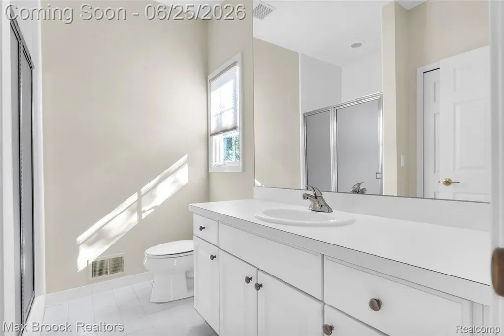 7330 Crackling Creek Circle West Bloomfield Charter Township MI 48322