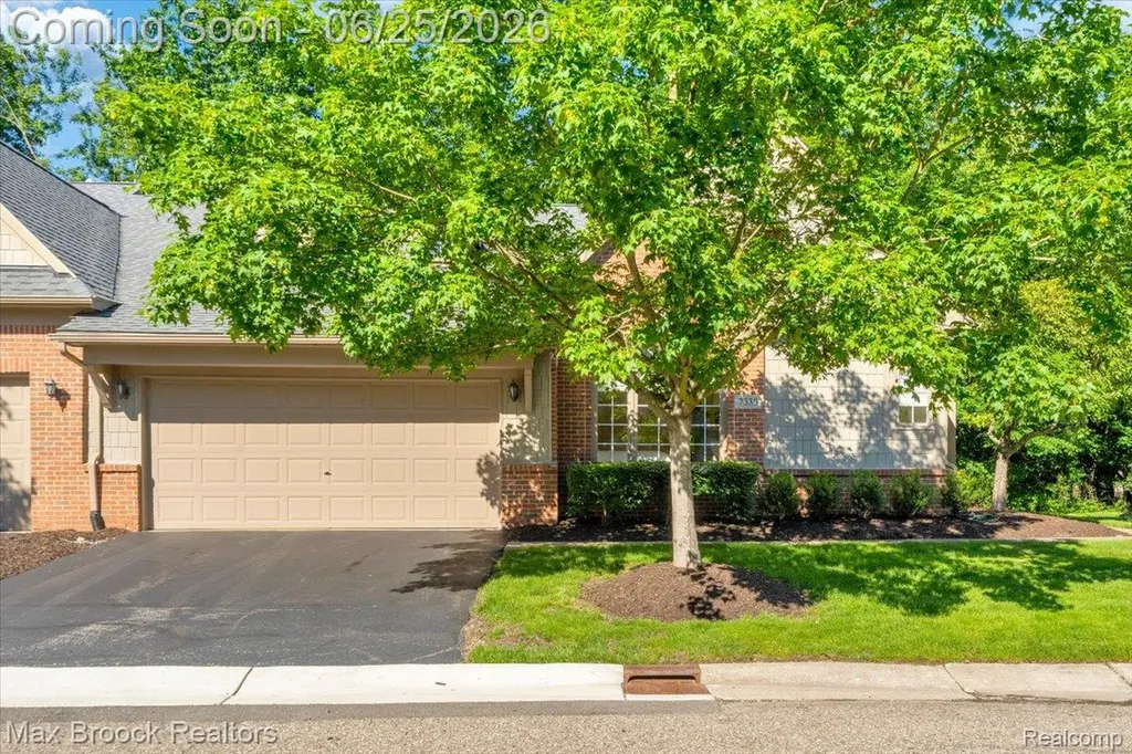 7330 Crackling Creek Circle West Bloomfield Charter Township MI 48322