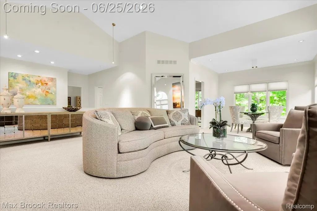 7330 Crackling Creek Circle West Bloomfield Charter Township MI 48322