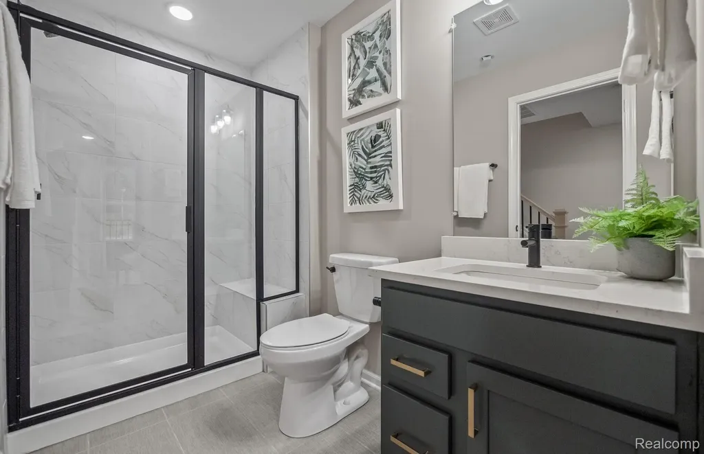 25560 Tolstoy Trail Novi City MI 48375