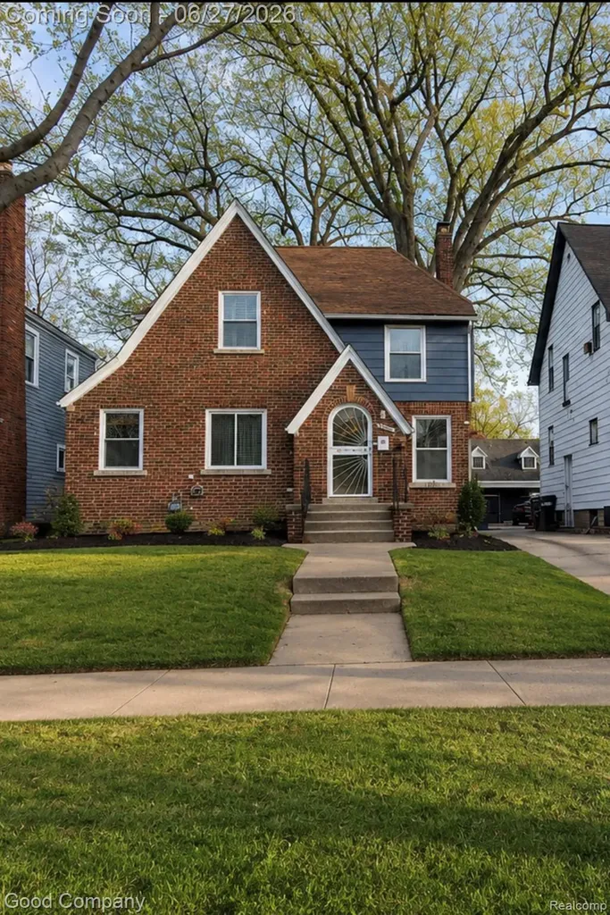 16241 Inverness Street Detroit City MI 48221