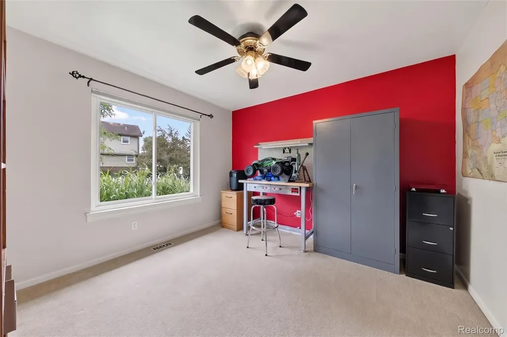 44637 Ridgefield Road Canton Charter Township MI 48188