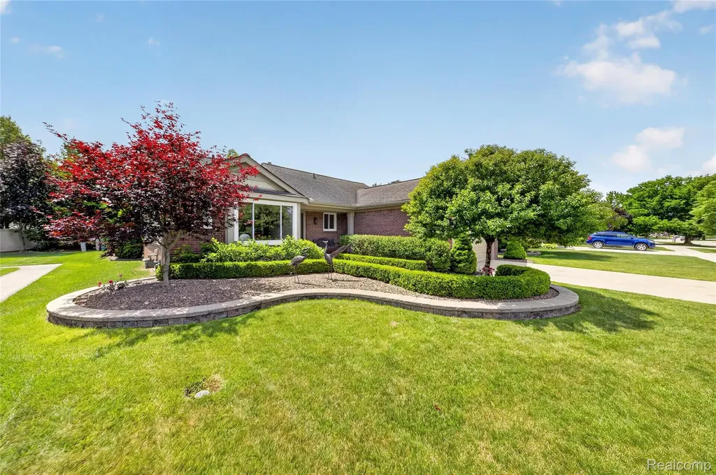 44637 Ridgefield Road Canton Charter Township MI 48188