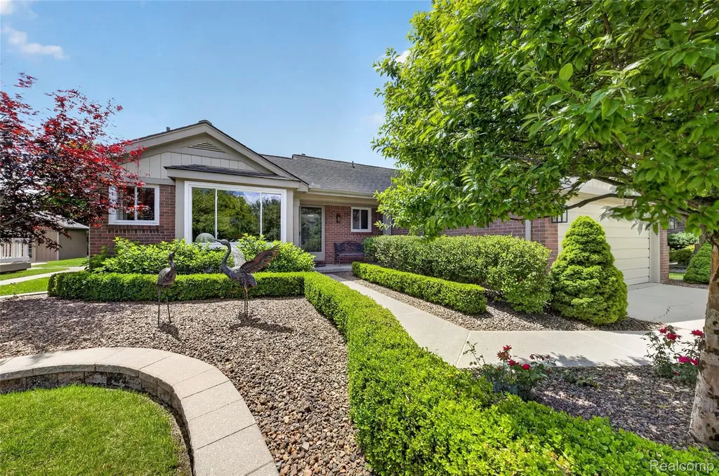 44637 Ridgefield Road Canton Charter Township MI 48188