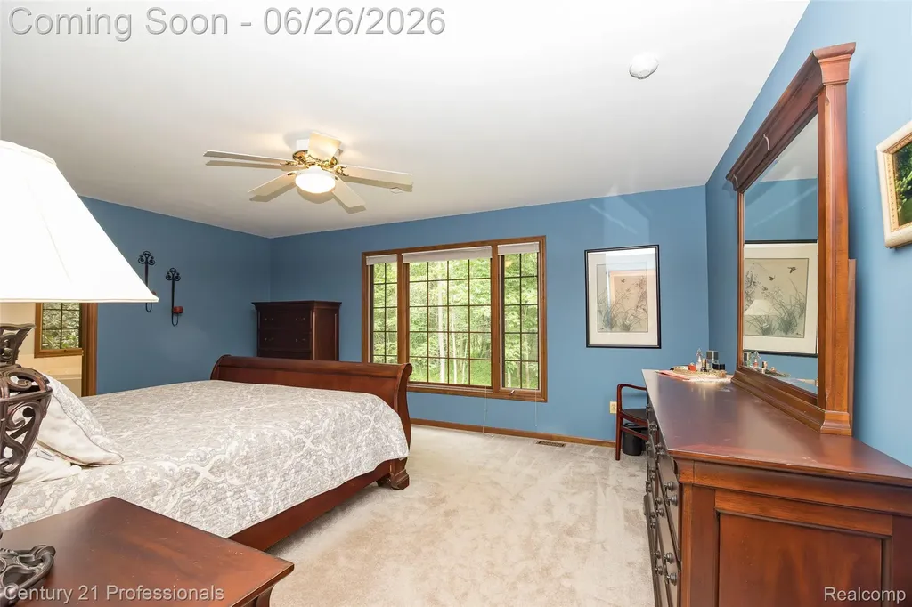9200 Fox Hollow Road Independence Charter Township MI 48348